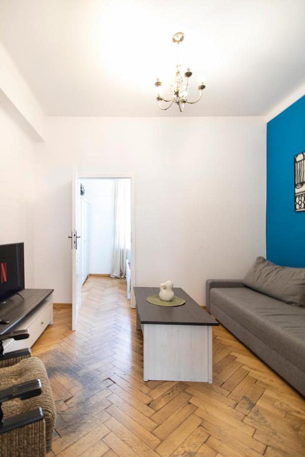 Spacious Apartments Zyblikiewicza Street Cracóvia Exterior foto